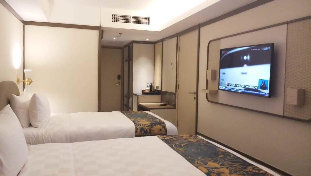 Louis Kienne Hotel Pemuda Semarang Exteriör bild